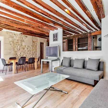 Апартаменты 43- Parisien Flat Boulevards Париж
