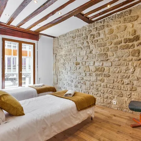 43- Parisien Flat Boulevards דירה פריז